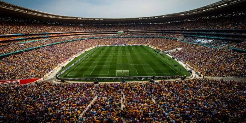 FNB Stadium (Soccer City) một trong TOP 5 sân bóng đá lớn nhất thế giới 